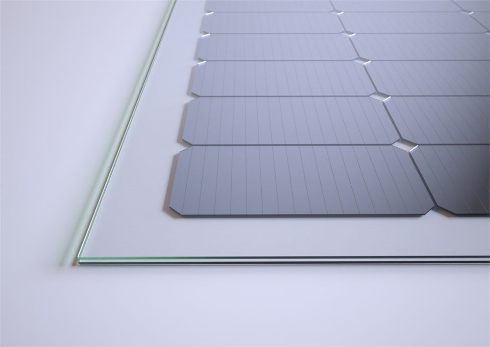 Paneli Solar Tryloyw